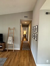 4090 Rosenda Ct in San Diego, CA - Building Photo - Building Photo