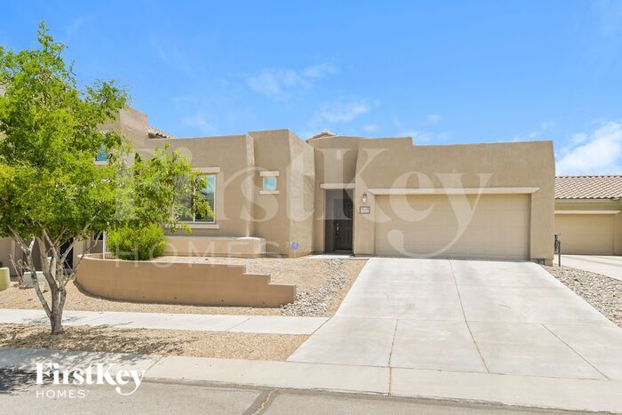 10704 E Sanctuary Ridge Ln in Tucson, AZ - Building Photo