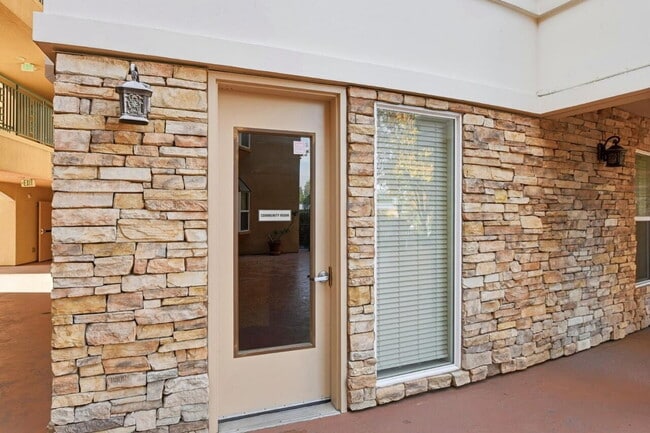 1445 Fruitdale Ave in San Jose, CA - Building Photo - Building Photo