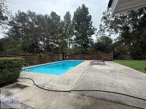 619 Olmstead Dr, Unit 818 in Hinesville, GA - Foto de edificio - Building Photo