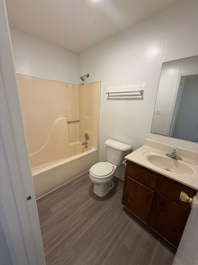 116 Lake Dr in Athens, GA - Building Photo - Building Photo