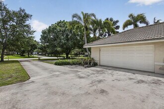 5463 Sea Biscuit Rd in Palm Beach Gardens, FL - Building Photo - Building Photo