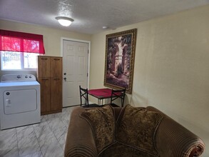 1713 Anderson St, Unit P148-303 in Bremerton, WA - Building Photo - Building Photo