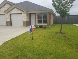 4302 Hunters Pl Dr in Killeen, TX - Building Photo