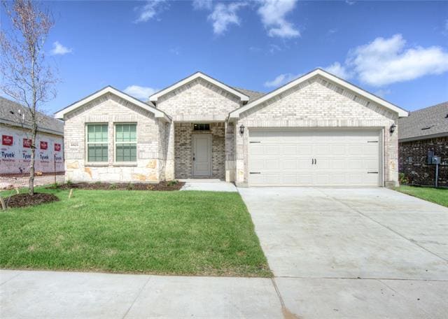 property at 3921 Amethyst Dr