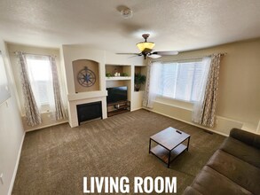 2060 Dewhirst Dr in Colorado Springs, CO - Building Photo - Building Photo
