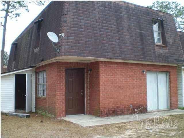 property at 1121 Lake Dr