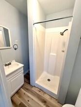 210 W Main St in Springville, NY - Foto de edificio - Building Photo