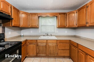 3400 Flat Shoals Rd in College Park, GA - Building Photo - Building Photo