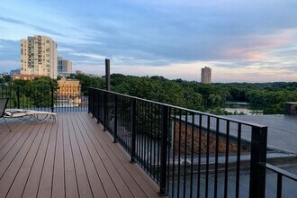 10 Jamaicaway, Unit 23 in Boston, MA - Building Photo - Building Photo