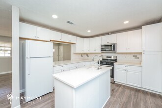 2979 Tiller Trail SW in Stone Mountain, GA - Building Photo - Building Photo