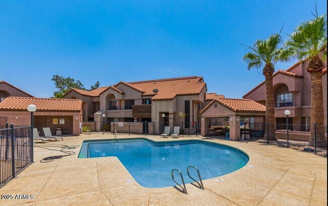 property at 700 E Mesquite Cir