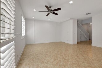 16121 Poppy Seed Cir in Delray Beach, FL - Building Photo - Building Photo