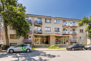 10460 Fleury Tsse in Montréal, QC - Building Photo