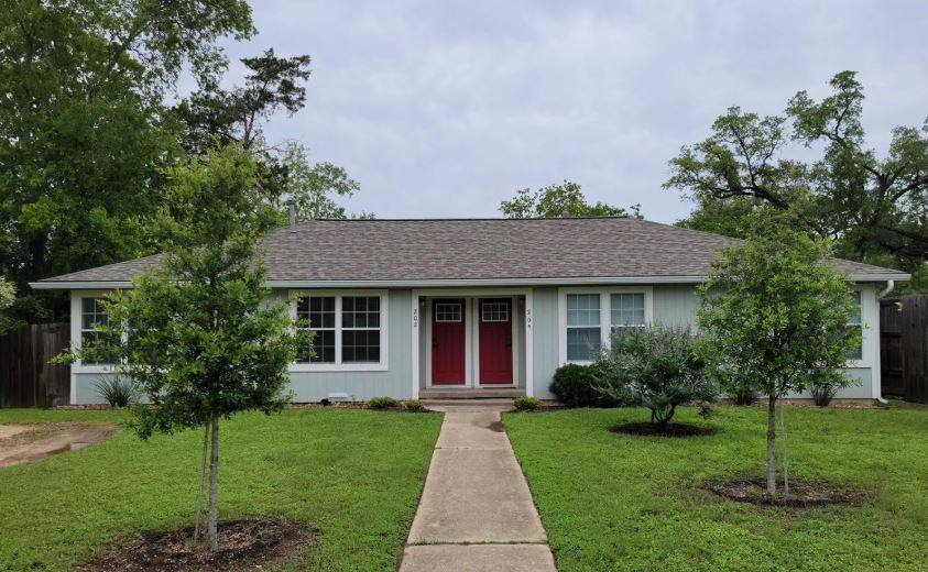 202 North Ave E, Unit 202 in Bryan, TX - Building Photo