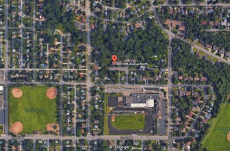 405 10th Ave N, Unit 305 in South St. Paul, MN - Building Photo - Building Photo