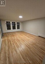 33 Coupal St in Ottawa, ON - Building Photo - Building Photo