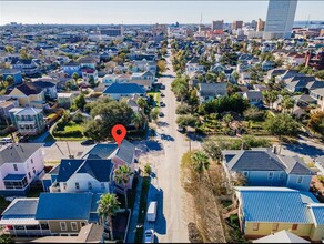 1427 Church St in Galveston, TX - Foto de edificio - Building Photo