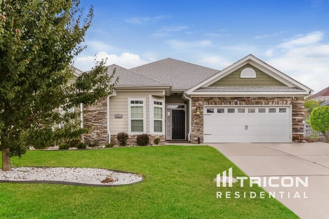 property at 7001 Summerton Dr