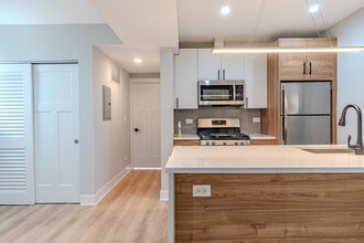 3039 W 19th St in Chicago, IL - Building Photo - Building Photo