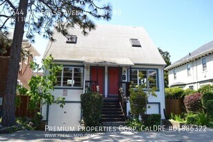 2644 Hillegass Ave in Berkeley, CA - Building Photo