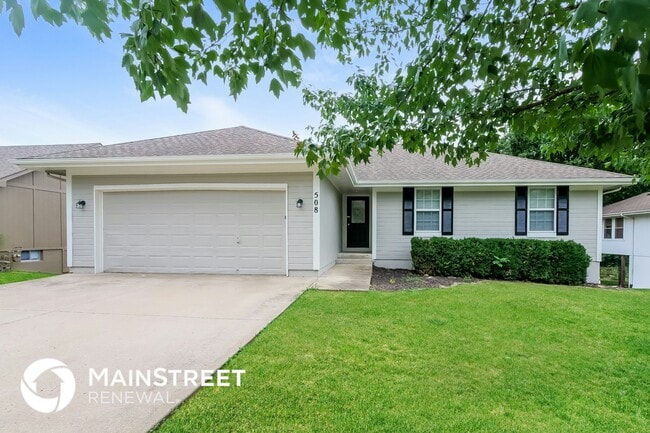 property at 508 S Huntsman Blvd