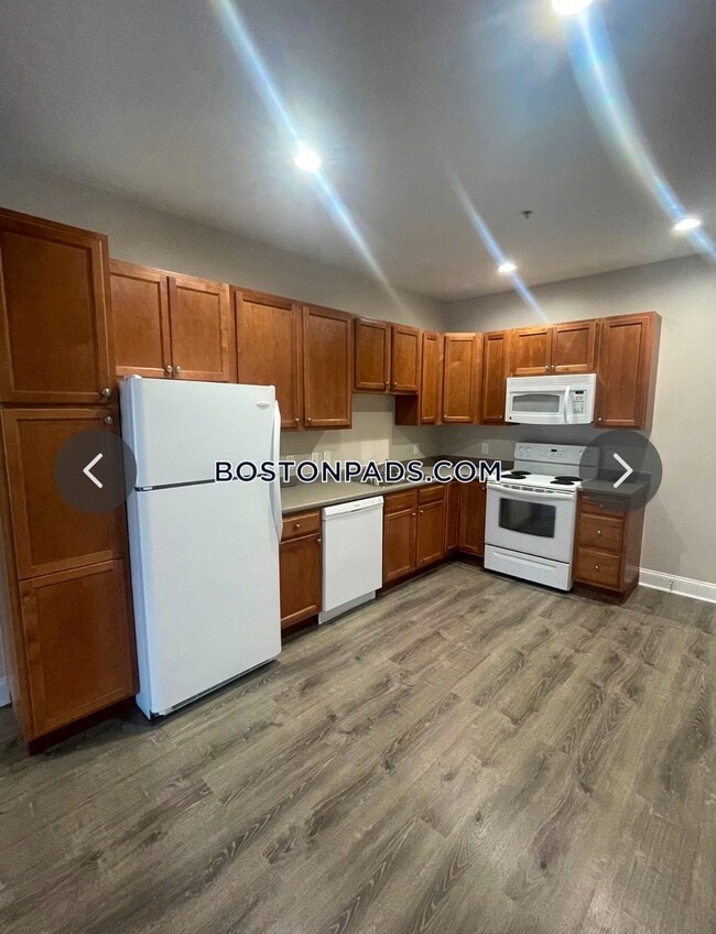 property at 4801 N Main St