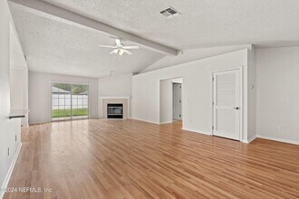 12756 Bentwater Dr in Jacksonville, FL - Building Photo - Building Photo