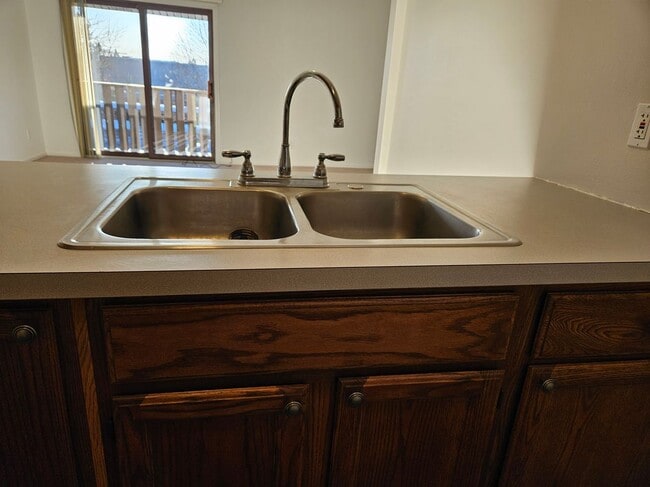 8709 Candlewood Trail in Brighton, MI - Building Photo - Building Photo