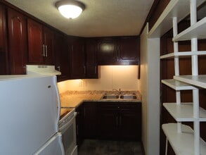 15091 Fort Campbell Blvd, Unit 11 in Oak Grove, KY - Building Photo - Building Photo