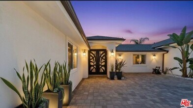 6243 Berquist Ave in Los Angeles, CA - Building Photo - Building Photo