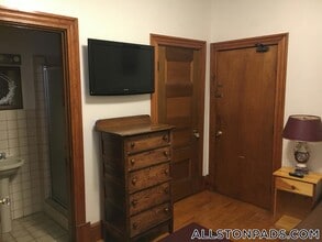 36 Linden St in Boston, MA - Building Photo - Building Photo