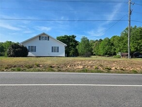 1527 Lewter Shop Rd in Apex, NC - Building Photo - Building Photo