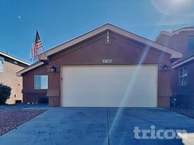 7604 Wood Stork Ct NW in Albuquerque, NM - Building Photo
