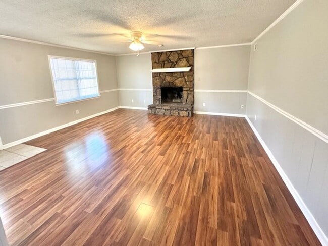 7161 Lamesa Ln in Bartlett, TN - Building Photo - Building Photo