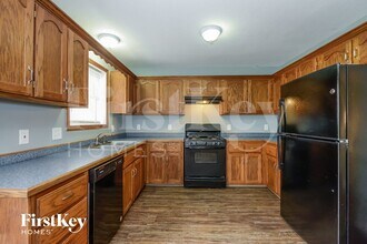 333 Woods Ave in Excelsior Springs, MO - Building Photo - Building Photo