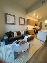 95 NW 30th Ave, Unit 413 in Miami, FL - Building Photo - Building Photo