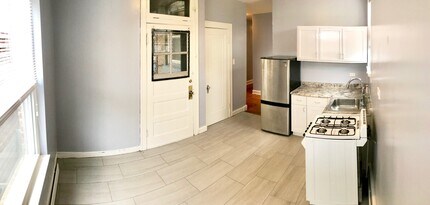 3938 S Talman Ave, Unit 2nd floor in Chicago, IL - Building Photo - Building Photo