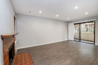 1 Elm St in San Carlos, CA - Building Photo - Building Photo