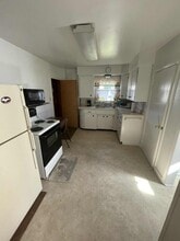 611 S 17th St, Unit 611 Lower in Escanaba, MI - Building Photo - Building Photo