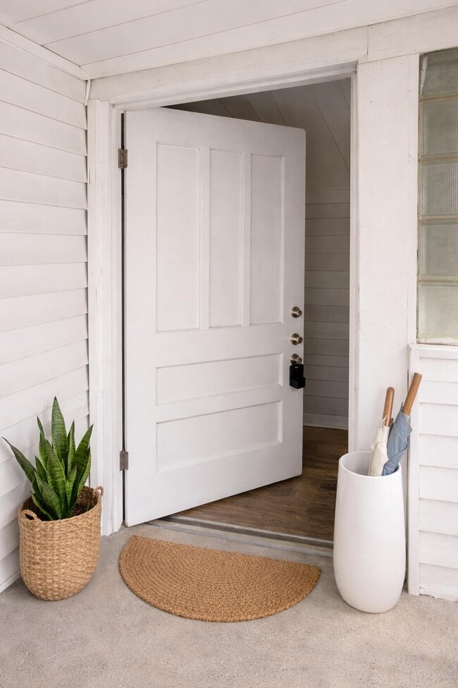 2910 Mexico Gravel Rd in Columbia, MO - Building Photo - Building Photo