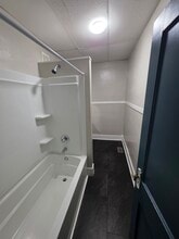 434 6th Ave S in Clinton, IA - Building Photo - Building Photo