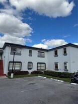 18360 Mediterranean Blvd in Hialeah, FL - Building Photo