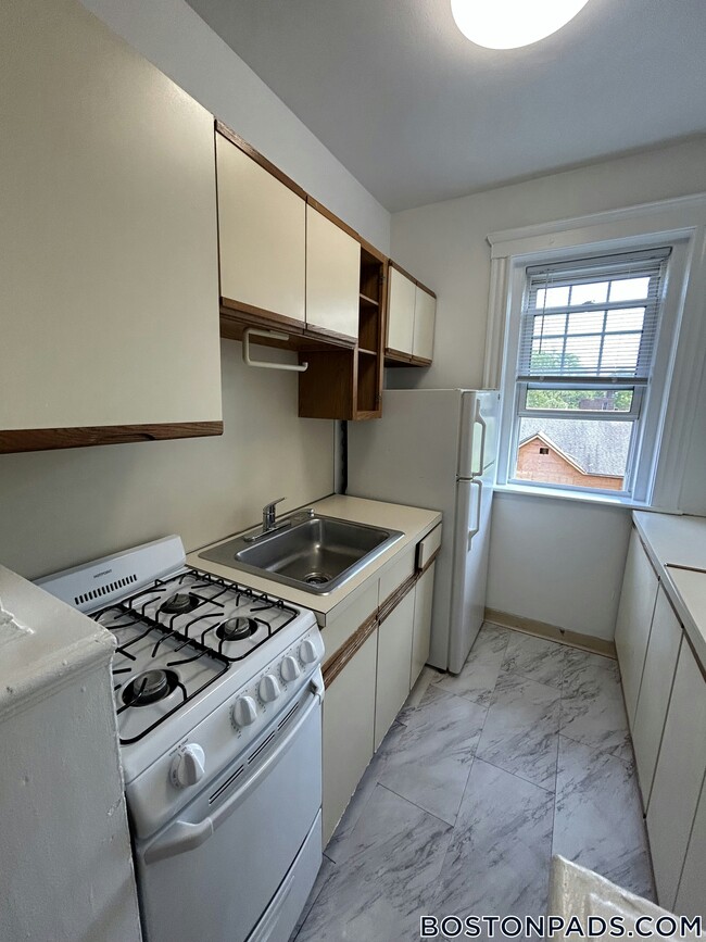 21 Wendell St, Unit 19 in Cambridge, MA - Building Photo - Building Photo