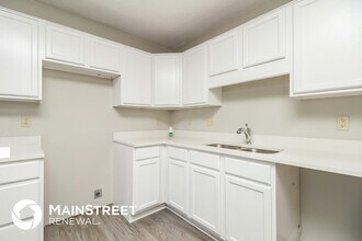 4419 Kings Valley Cove W in Memphis, TN - Building Photo - Building Photo