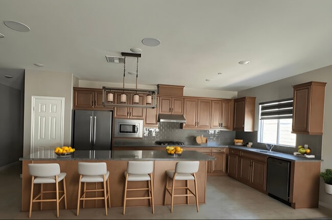 7528 Sweetheart Ct in Riverside, CA - Building Photo - Building Photo