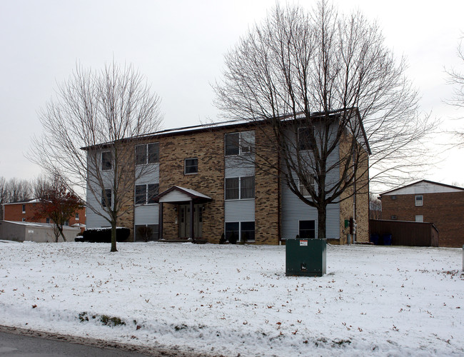 7403 West Blvd in Youngstown, OH - Foto de edificio - Building Photo