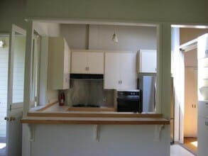 98 Briar Rd in Kentfield, CA - Foto de edificio - Building Photo
