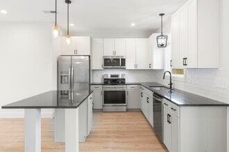321 Wilkins St in Greenville, SC - Building Photo - Building Photo