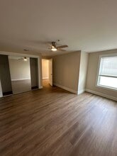 9300 Main St, Unit 9300 Main #12 in Clarence, NY - Foto de edificio - Building Photo